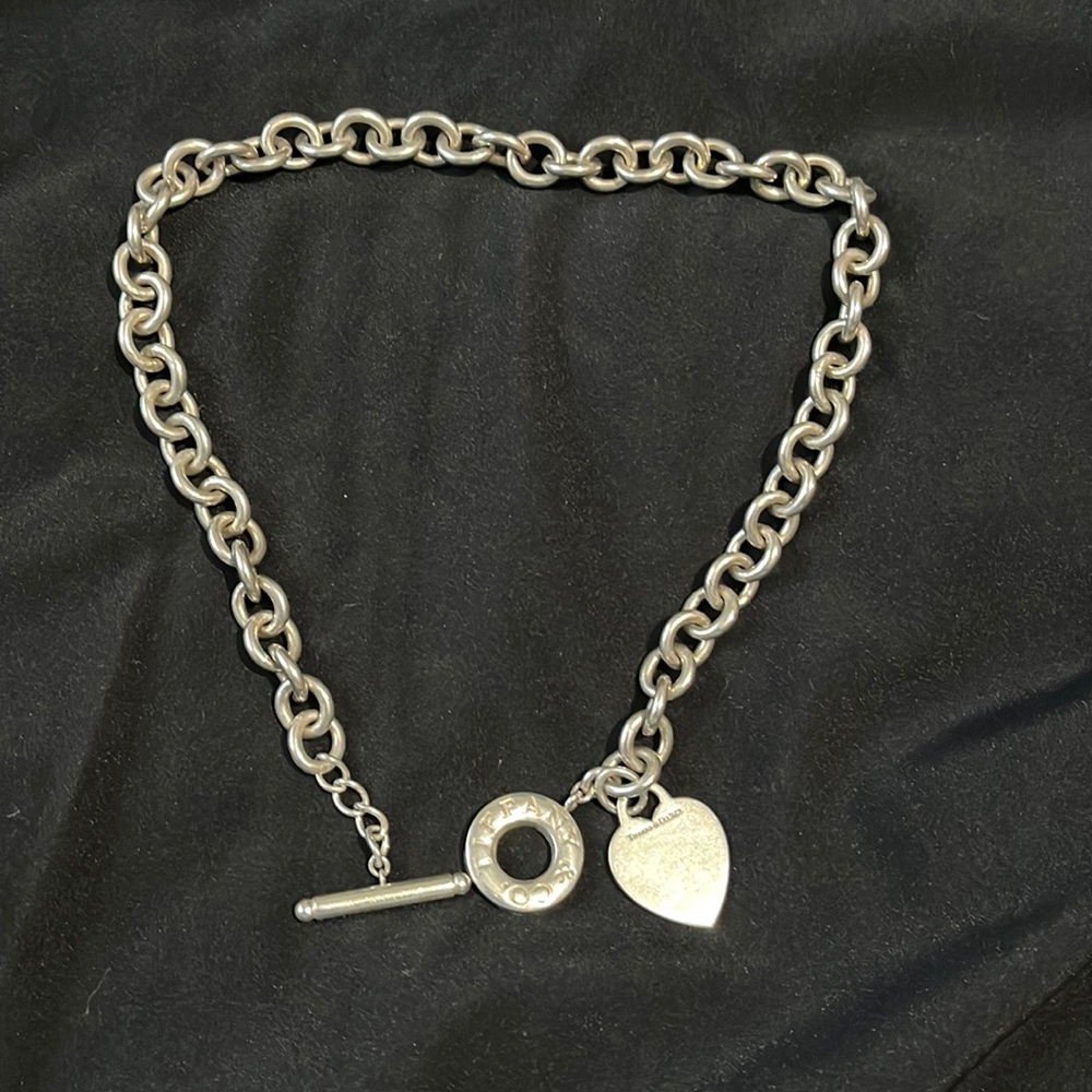 Tiffany & Co toggle necklace